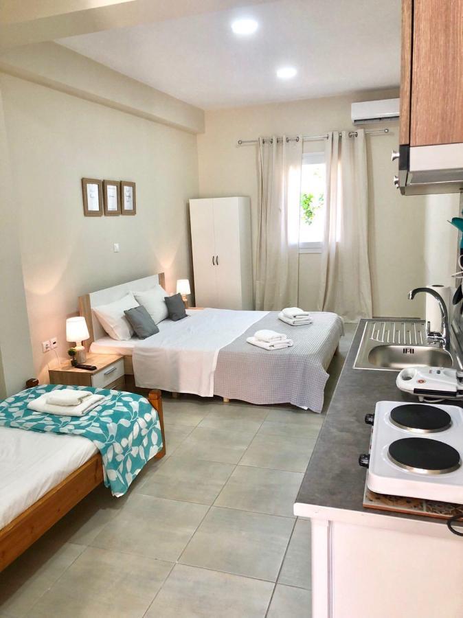Konstantinos Apartments パリキア エクステリア 写真